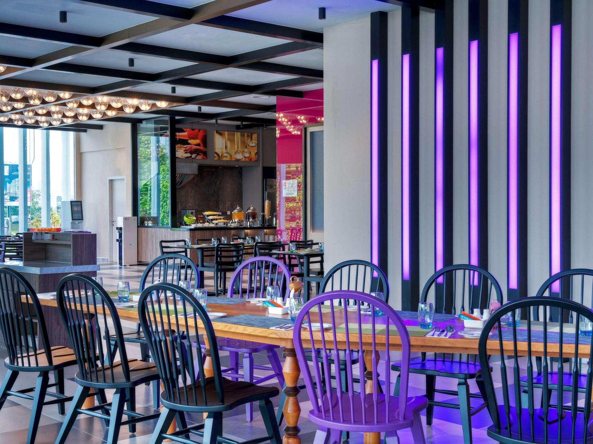 Ibis Pjcc Petaling Jaya Hotel Екстериор снимка