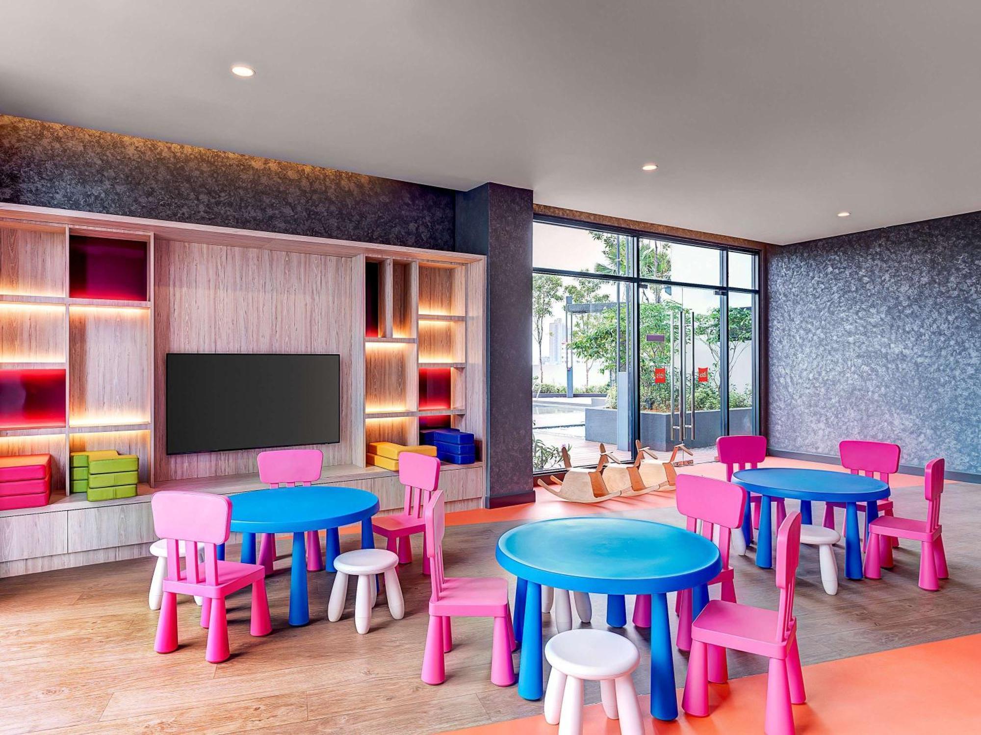 Ibis Pjcc Petaling Jaya Hotel Екстериор снимка